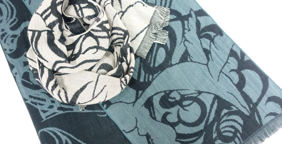 風クジラ／タオルマフラー（OP入り）03